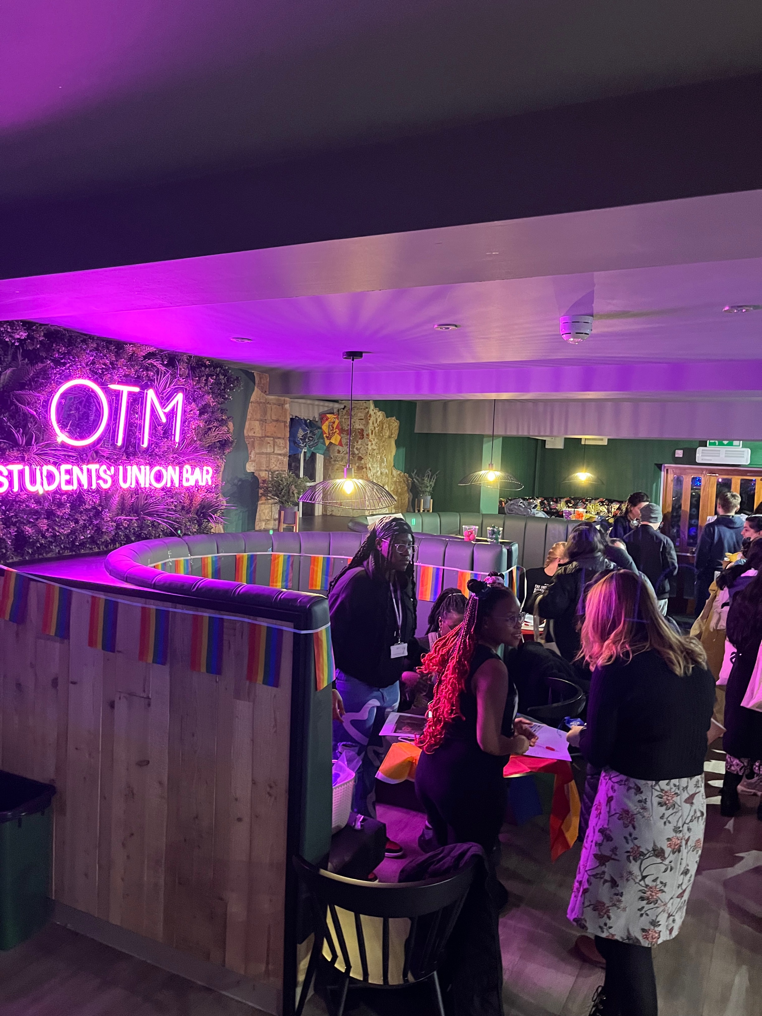 bank accounts for clubs and societies uk